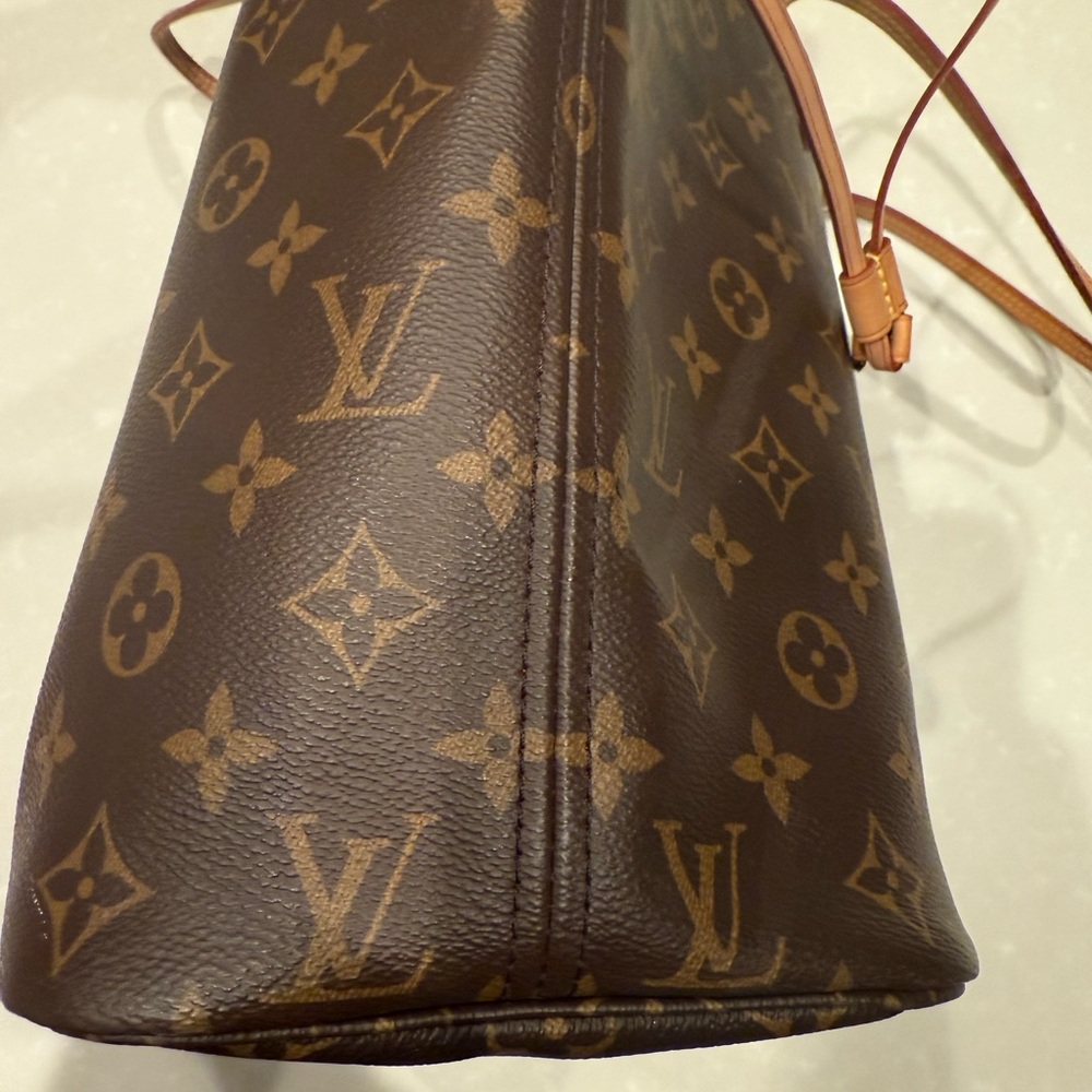 Louis Vuitton Brown Neverfull Tote Bag Iconic Monogram - Picture 3 of 12